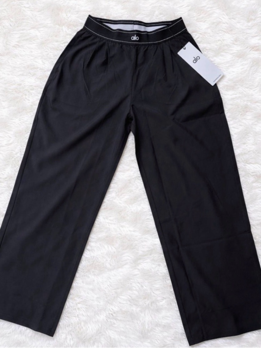 Alo Yoga Suit Up Trouser Black Size L Regular NWT Wide Leg Athleisure